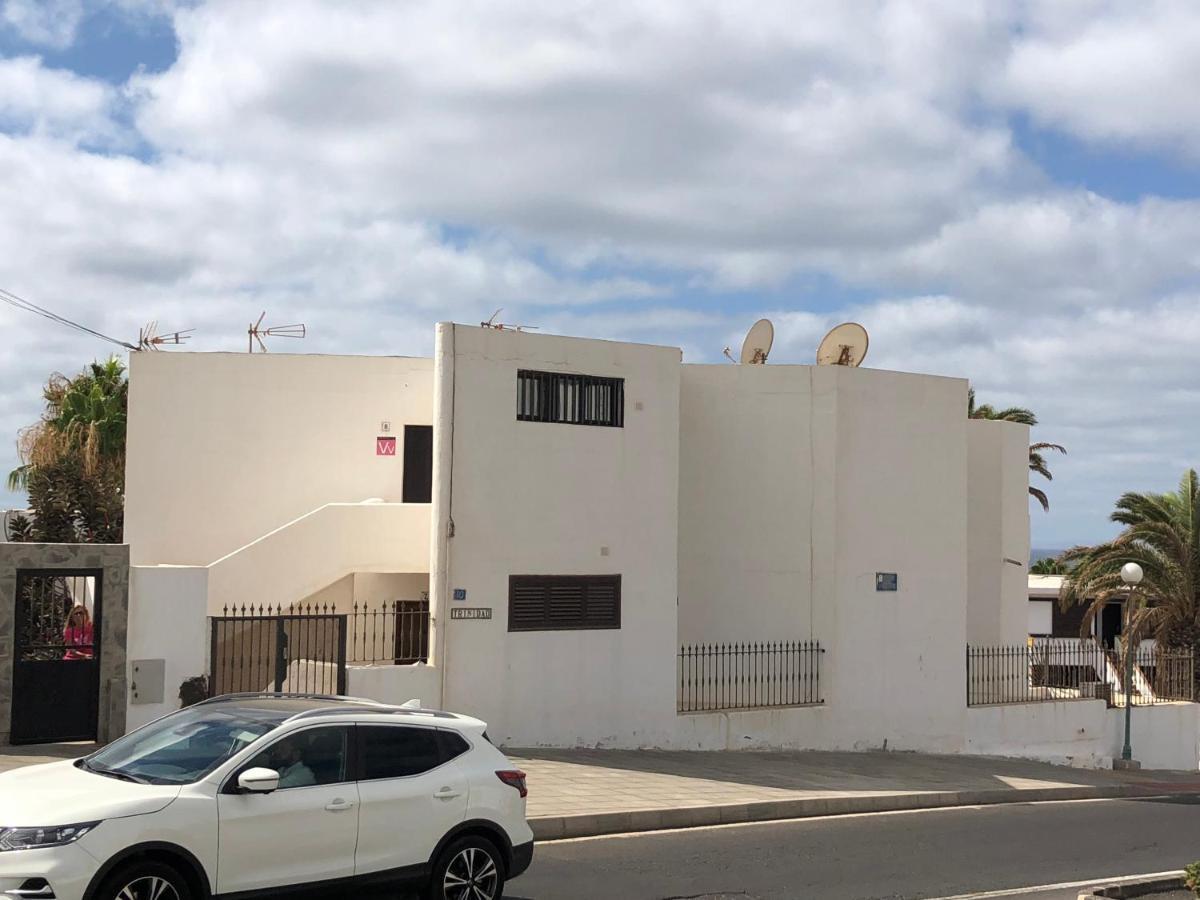 Vivienda Vacacional Timanfaya Puerto del Carmen  Exterior photo